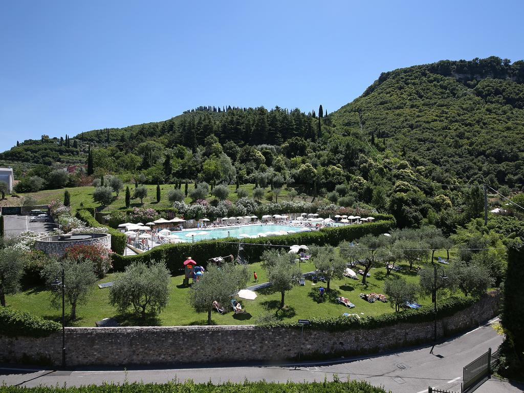 Hotel La Perla - Bike Hotel Garda  Esterno foto