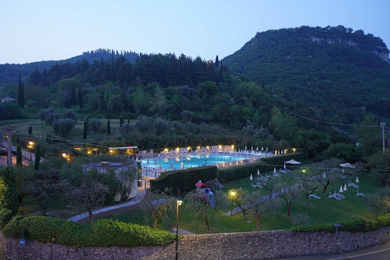 Hotel La Perla - Bike Hotel Garda  Esterno foto