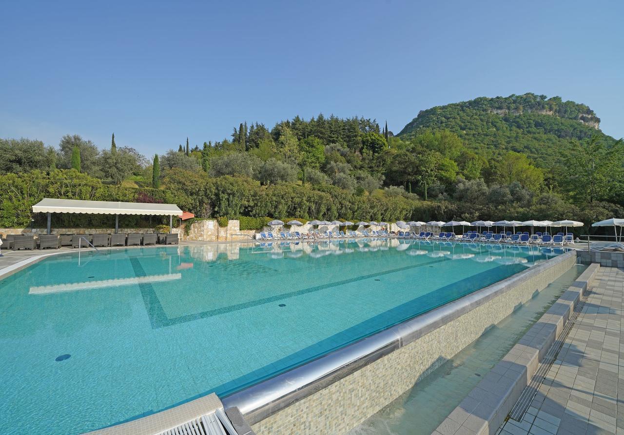 Hotel La Perla - Bike Hotel Garda  Esterno foto