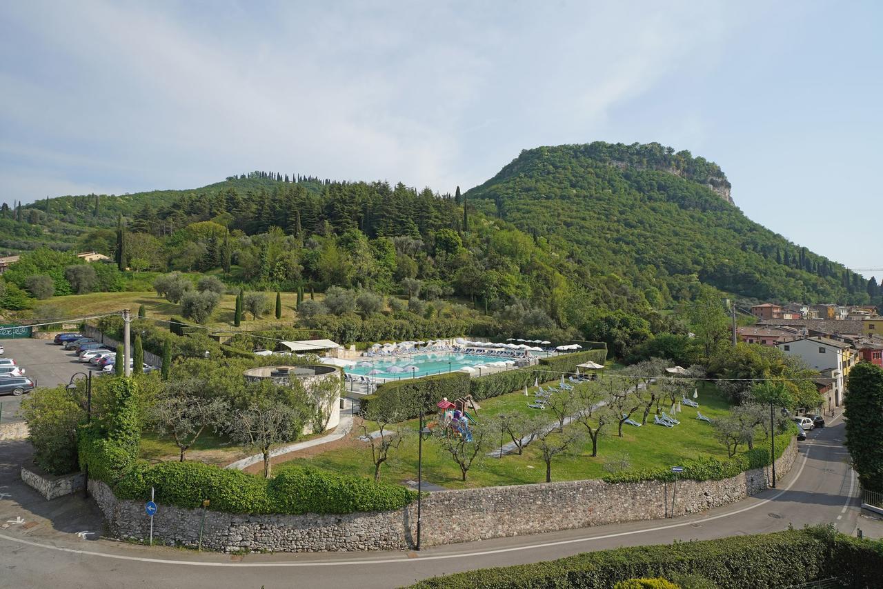 Hotel La Perla - Bike Hotel Garda  Esterno foto