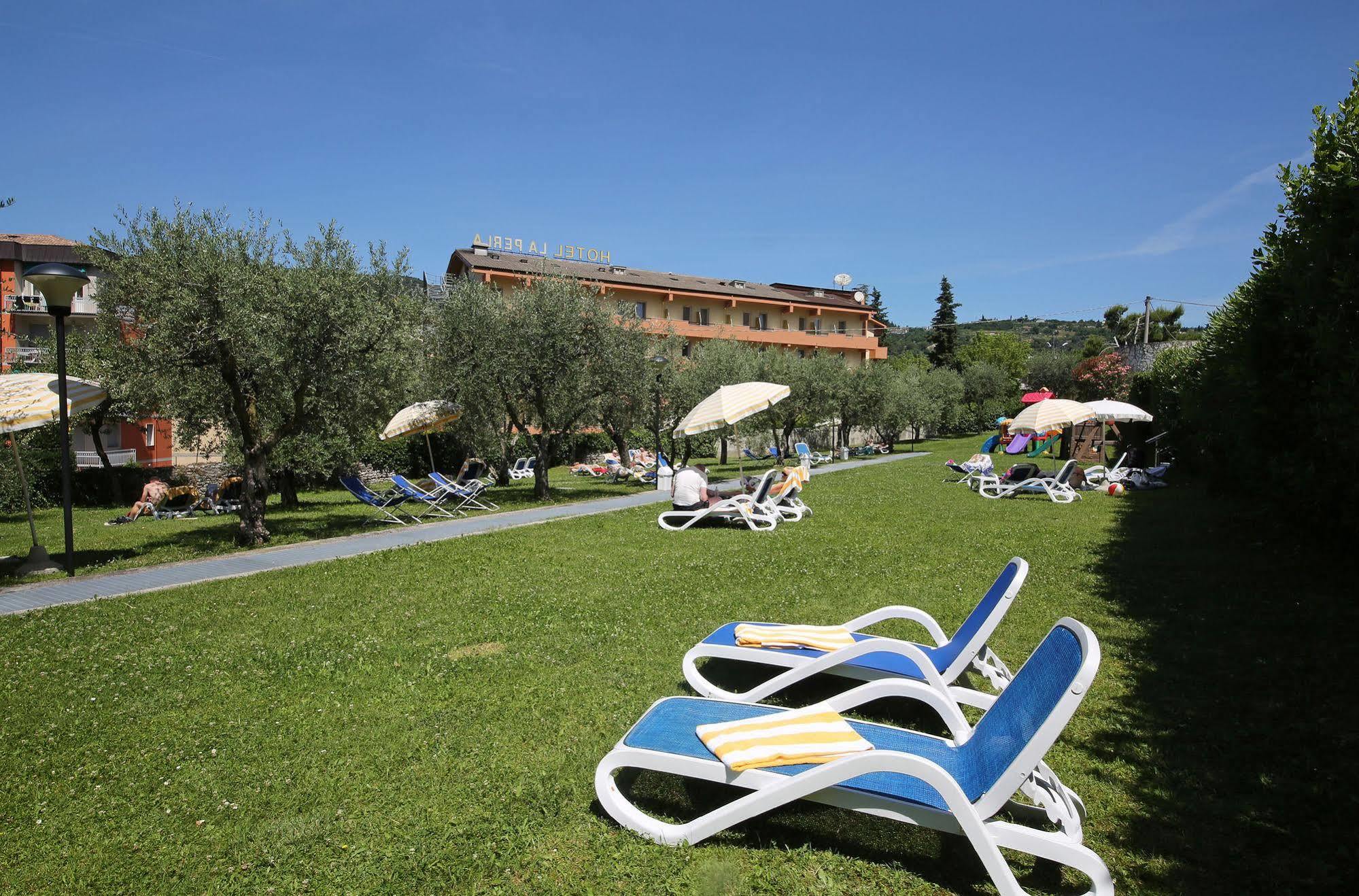 Hotel La Perla - Bike Hotel Garda  Esterno foto